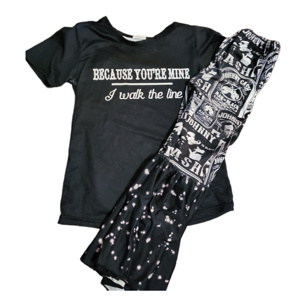 💥 4 for $20💥 Girls size 6/7 Johnny Cash pant set
